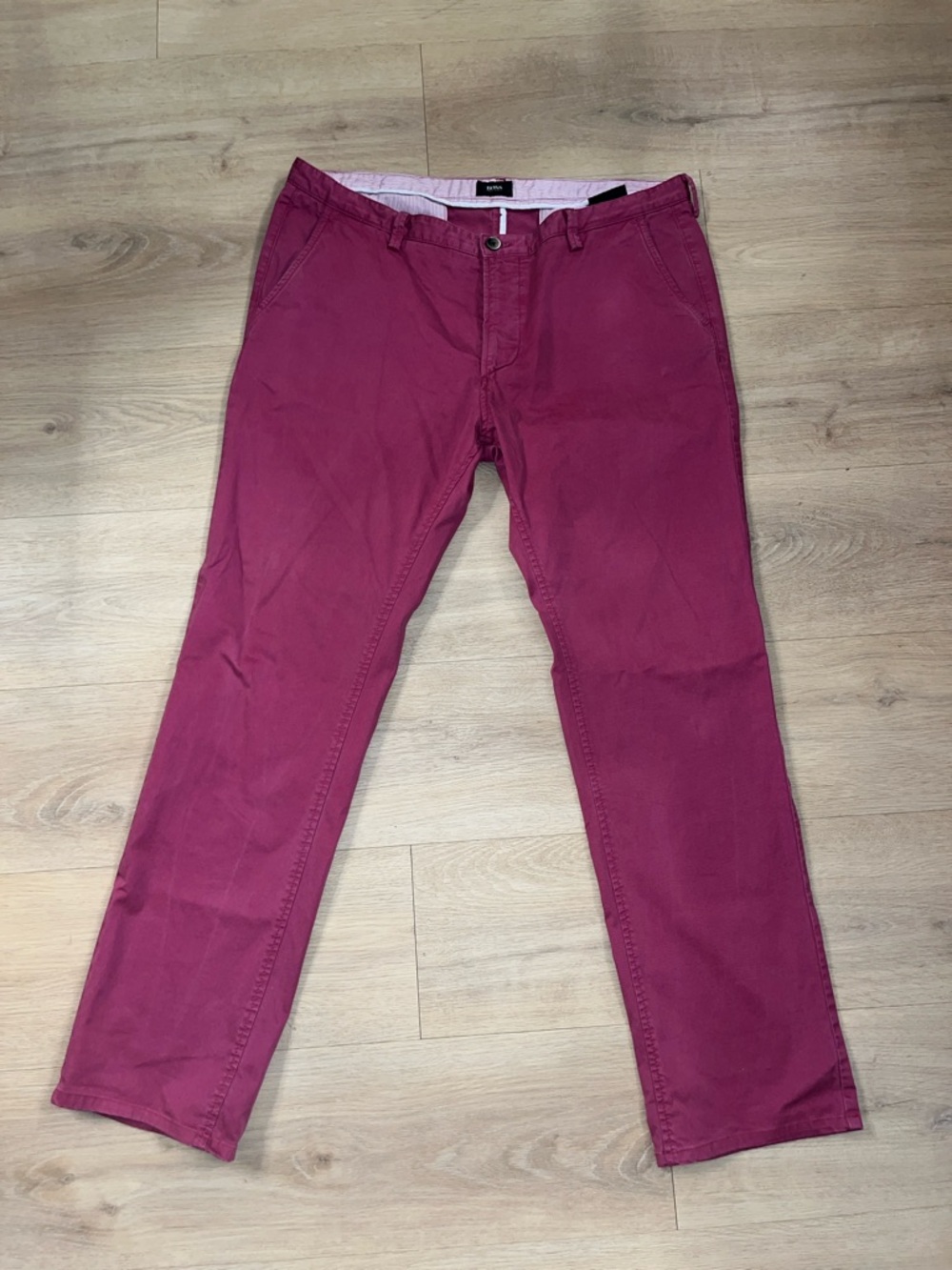 Men's Casual Stretch Hugo boss Pants in Berry Pink